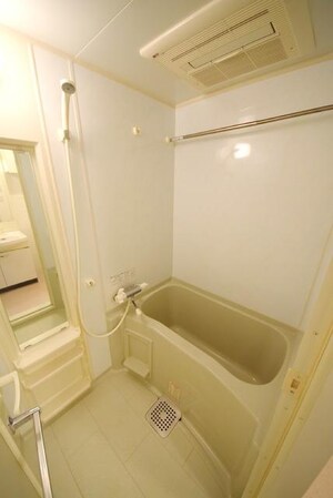 パレステュディオ九段・北の丸の物件内観写真